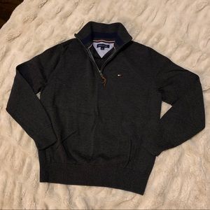 Tommy Hilfiger Men’s Medium Pullover Sweater